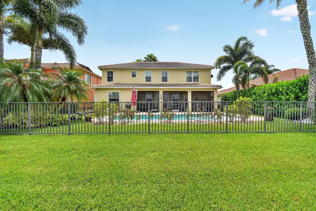 10519 Longleaf Lane Wellington FL 33414