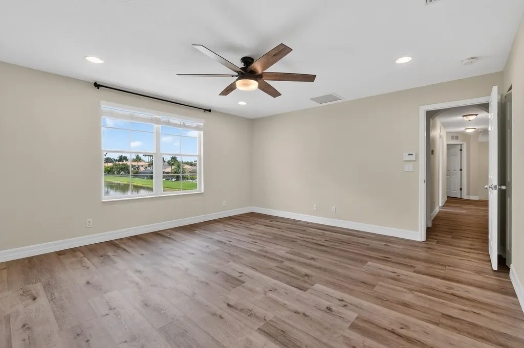 10519 Longleaf Lane Wellington FL 33414