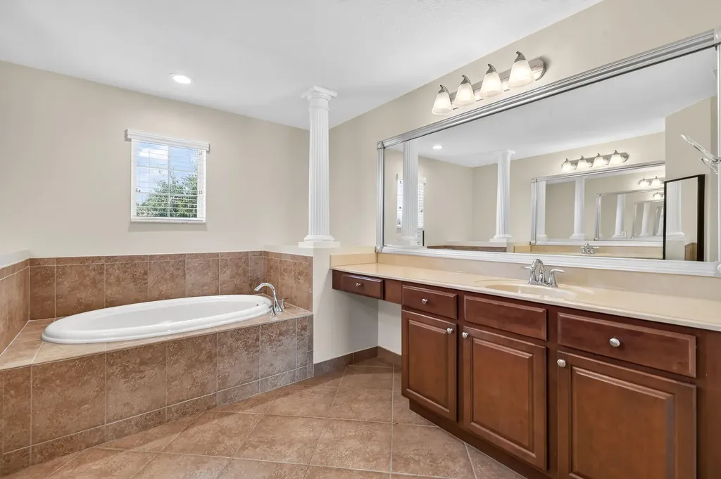 10519 Longleaf Lane Wellington FL 33414