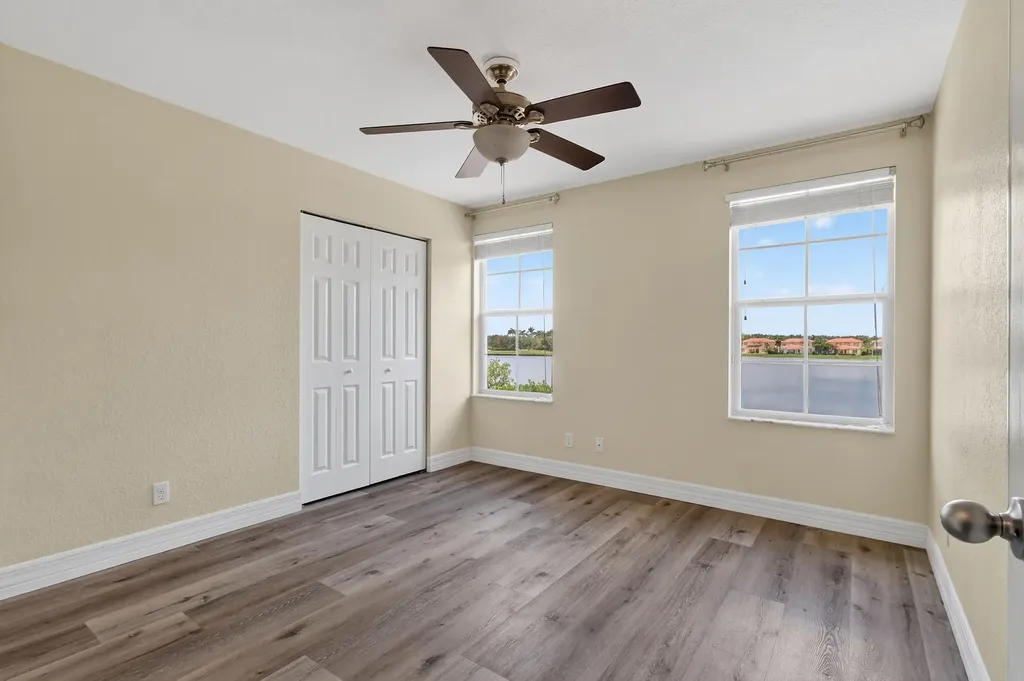 10519 Longleaf Lane Wellington FL 33414