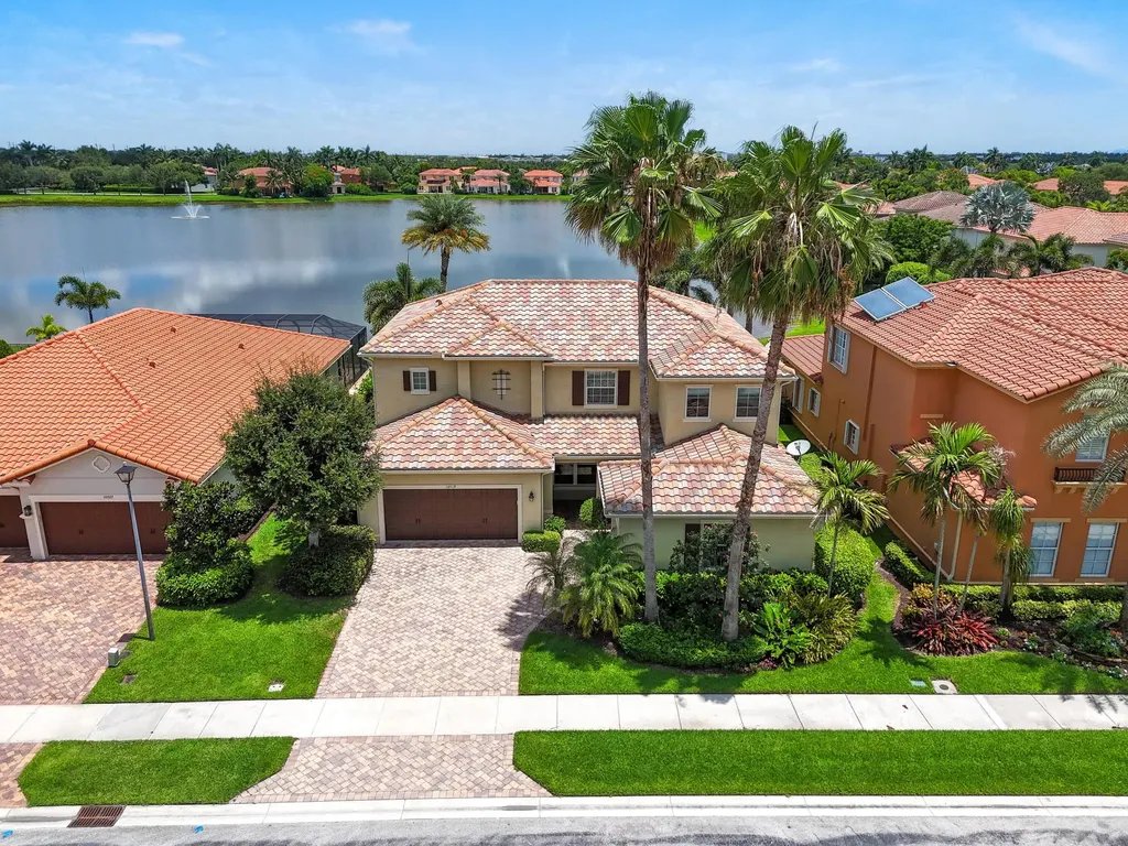 10519 Longleaf Lane Wellington FL 33414