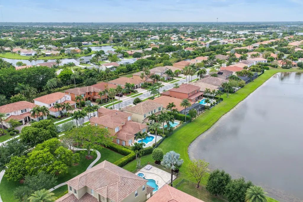10519 Longleaf Lane Wellington FL 33414