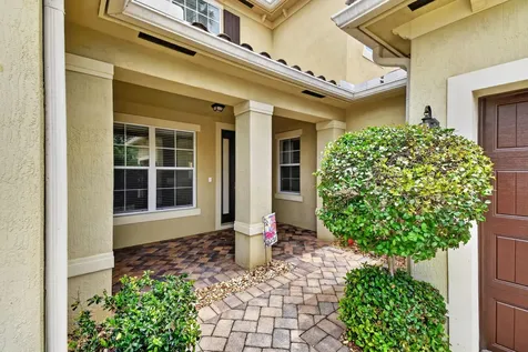 10519 Longleaf Lane Wellington FL 33414