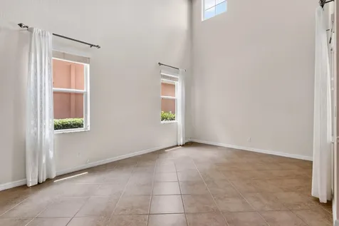 10519 Longleaf Lane Wellington FL 33414
