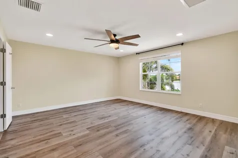 10519 Longleaf Lane Wellington FL 33414