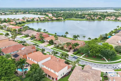 10519 Longleaf Lane Wellington FL 33414