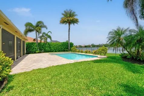 10519 Longleaf Lane Wellington FL 33414