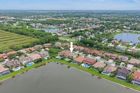 10519 Longleaf Lane Wellington FL 33414