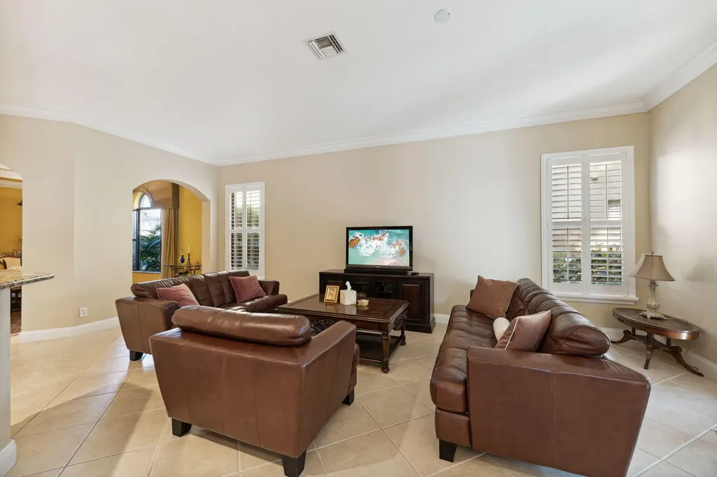 10380 Trianon Place Wellington FL 33449