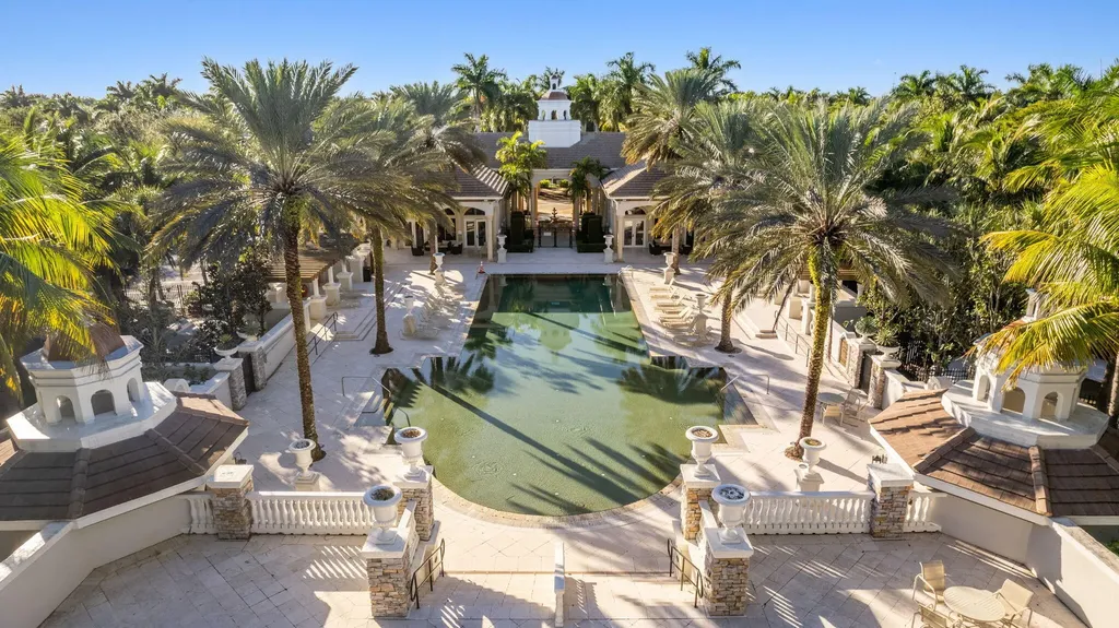 10380 Trianon Place Wellington FL 33449