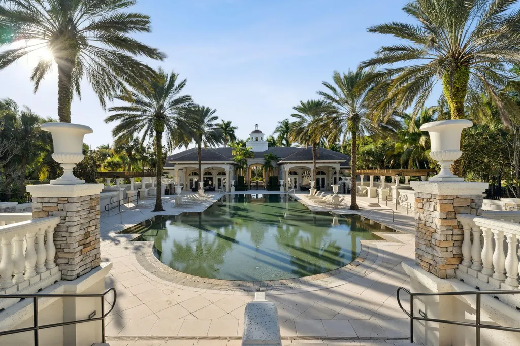 10380 Trianon Place Wellington FL 33449
