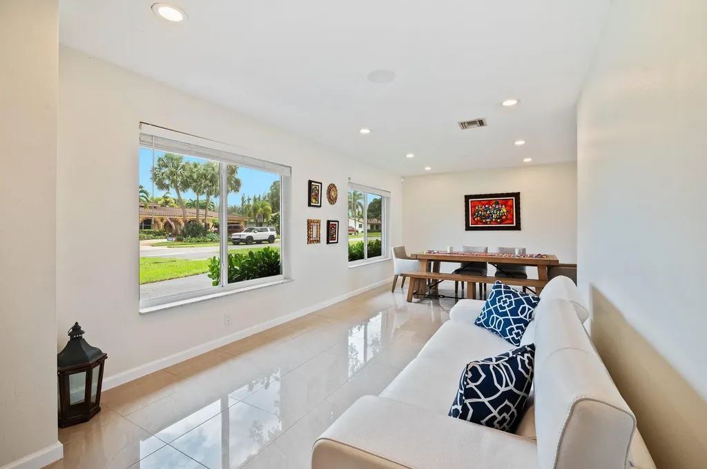 6101 SW 9th Street Plantation FL 33317