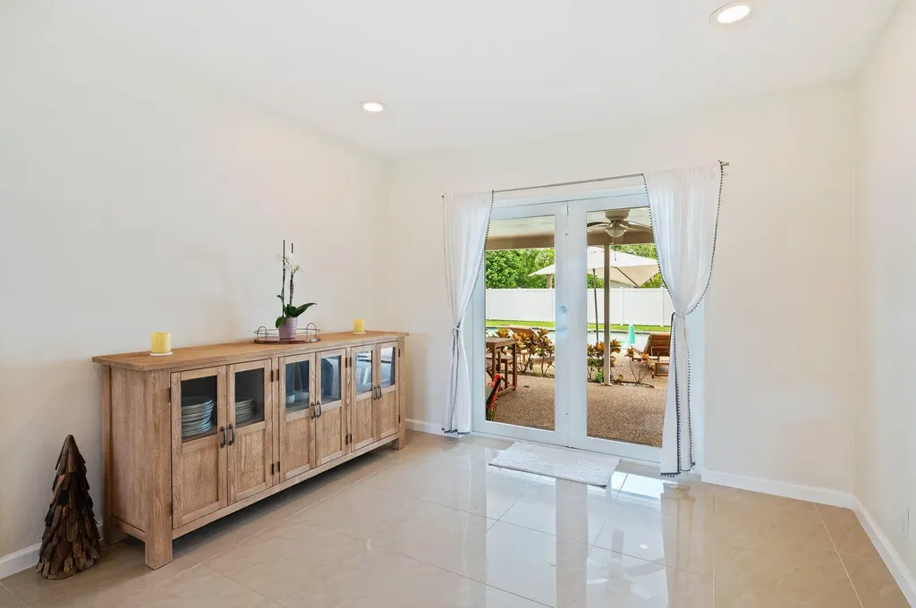 6101 SW 9th Street Plantation FL 33317