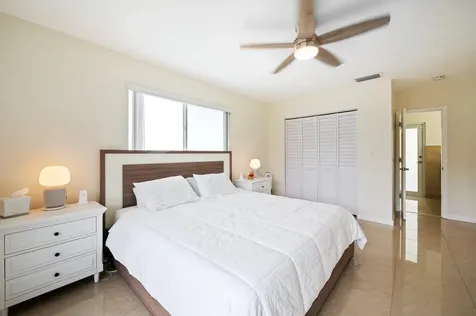 6101 SW 9th Street Plantation FL 33317