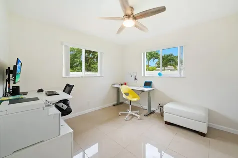 6101 SW 9th Street Plantation FL 33317