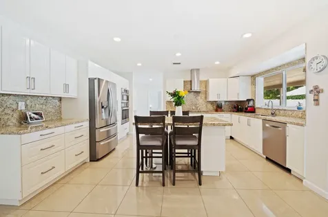 6101 SW 9th Street Plantation FL 33317