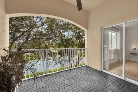 272 Village Boulevard Tequesta FL 33469