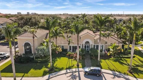 272 Village Boulevard Tequesta FL 33469