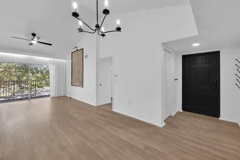 272 Village Boulevard Tequesta FL 33469