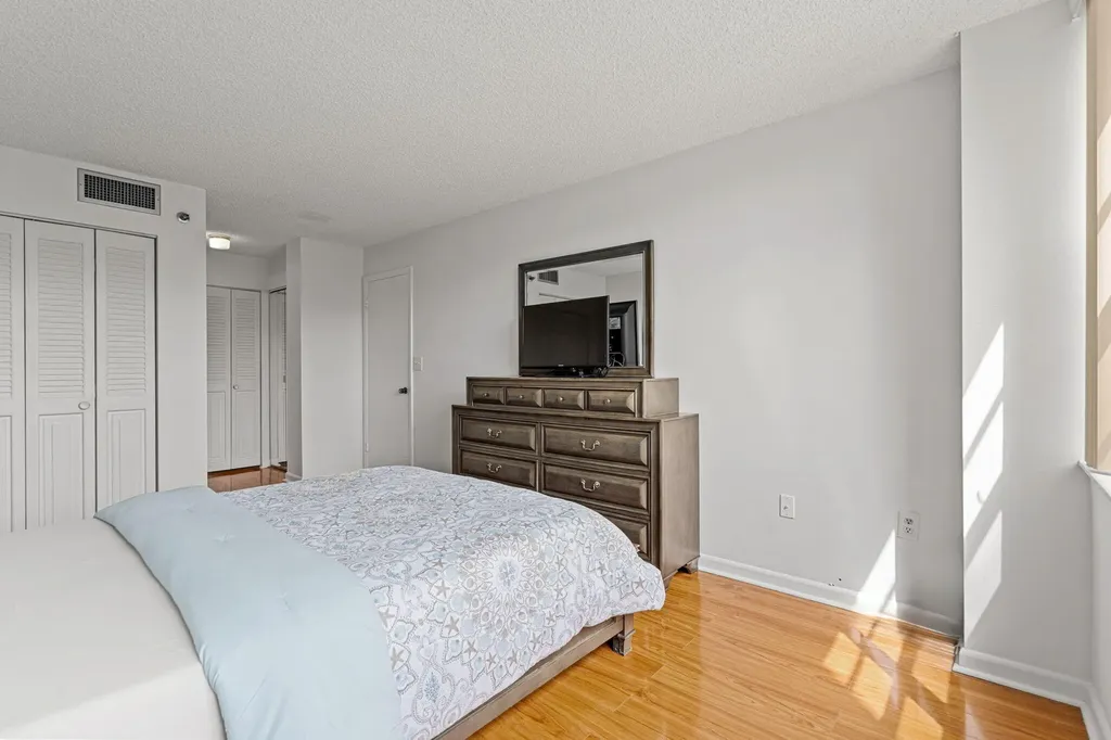 900 Saint Charles Place Pembroke Pines FL 33026