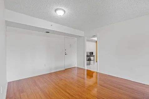 900 Saint Charles Place Pembroke Pines FL 33026