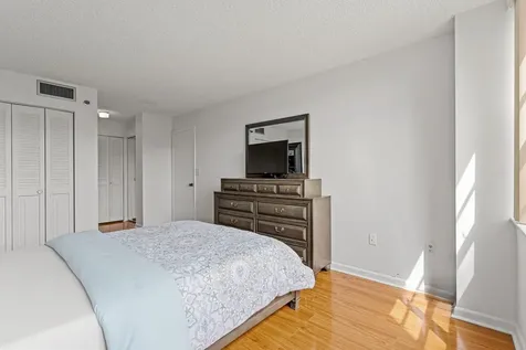 900 Saint Charles Place Pembroke Pines FL 33026