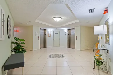 900 Saint Charles Place Pembroke Pines FL 33026