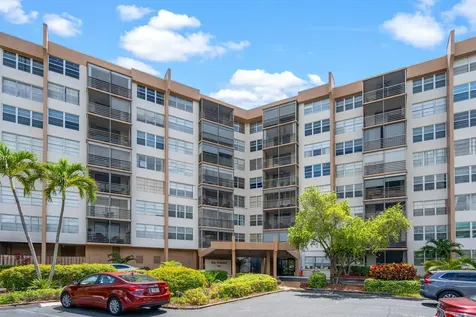 900 Saint Charles Place Pembroke Pines FL 33026