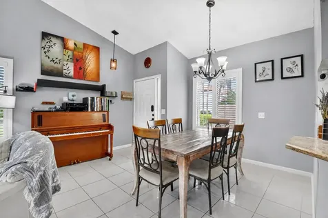 14 Via De Casas Boynton Beach FL 33426