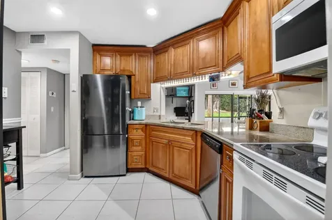 14 Via De Casas Boynton Beach FL 33426