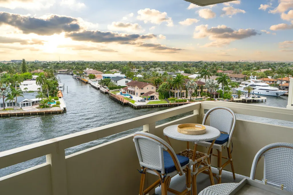 3200 NE 36th Street Fort Lauderdale FL 33308