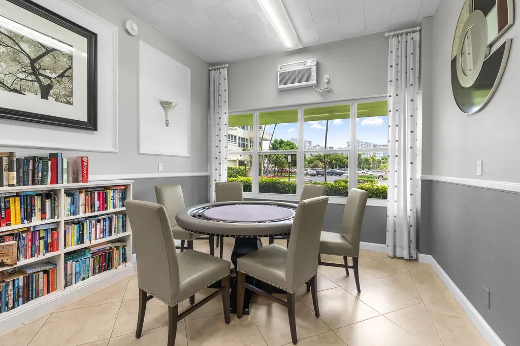 3200 NE 36th Street Fort Lauderdale FL 33308
