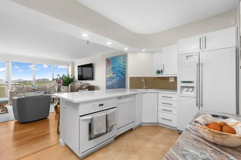 3200 NE 36th Street Fort Lauderdale FL 33308