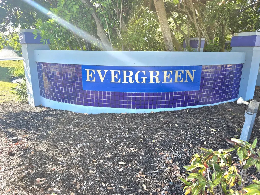 1606 SE Green Acres Circle Port St Lucie FL 34952