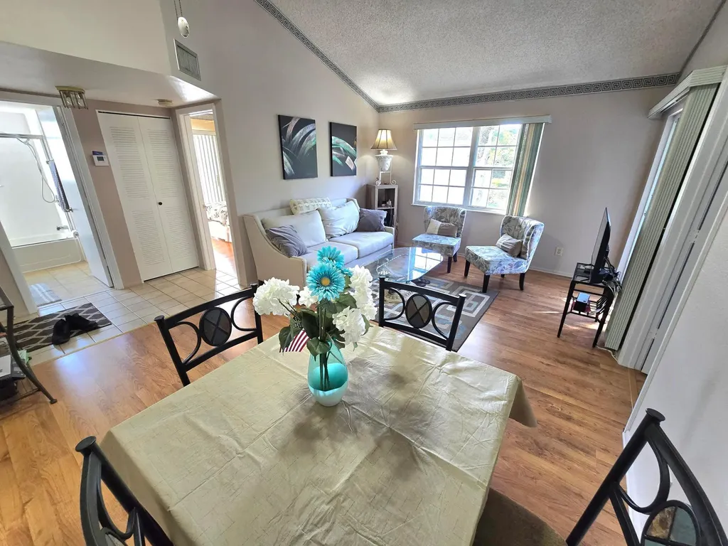 1606 SE Green Acres Circle Port St Lucie FL 34952