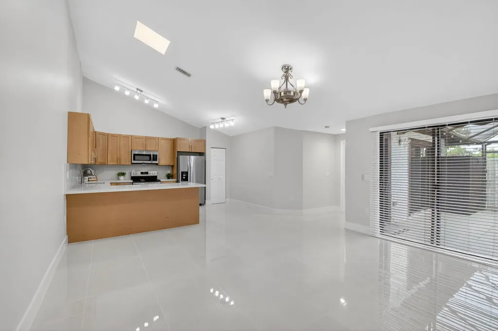 9939 Boca Gardens Trail Boca Raton FL 33496