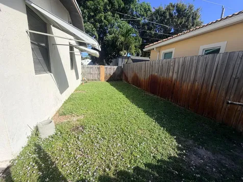 443 Wilder Street West Palm Beach FL 33405
