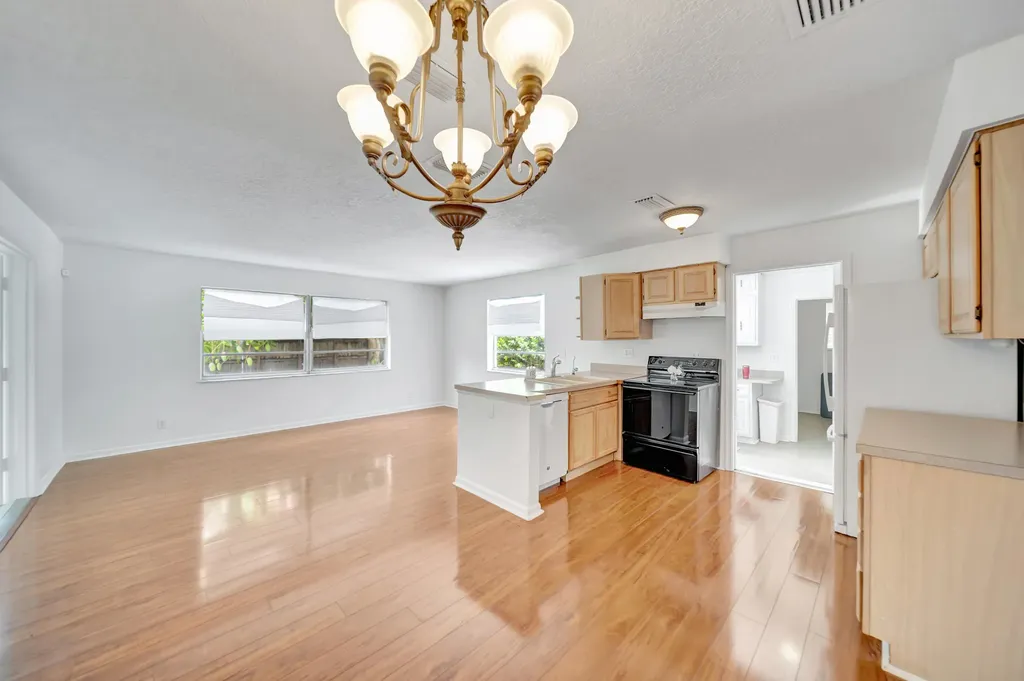 3821 NE 16th Avenue Oakland Park FL 33334