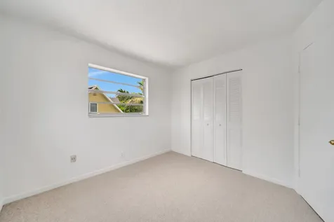 3821 NE 16th Avenue Oakland Park FL 33334