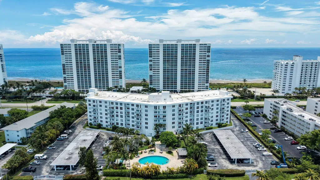 2851 S Ocean Boca Raton FL 33432