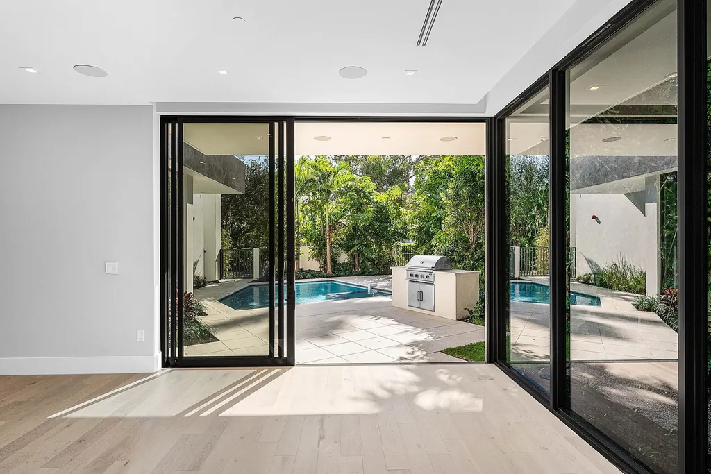 808 Andrews Avenue Delray Beach FL 33483