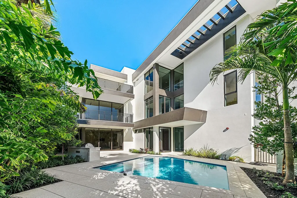 808 Andrews Avenue Delray Beach FL 33483