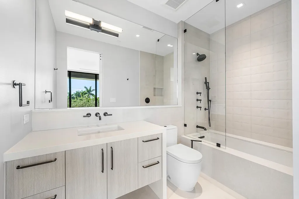 808 Andrews Avenue Delray Beach FL 33483