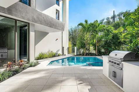 808 Andrews Avenue Delray Beach FL 33483