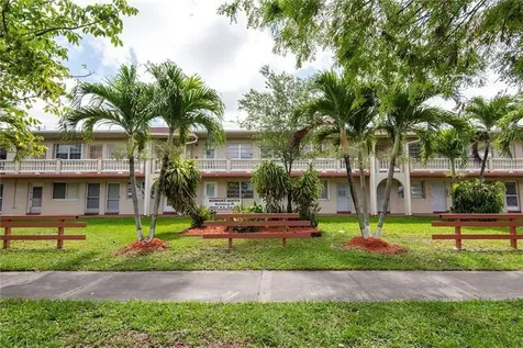 20337 NE 2nd Avenue Miami FL 33179