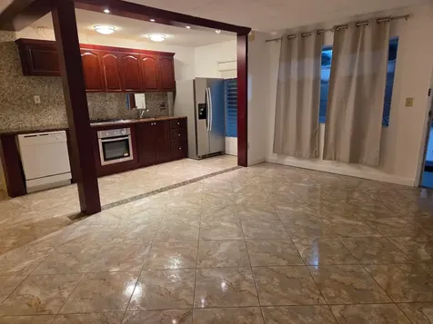 20337 NE 2nd Avenue Miami FL 33179