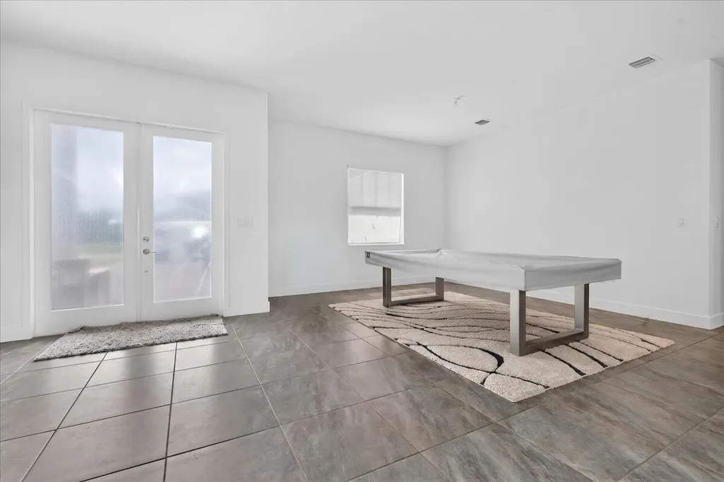 2010 Meadows Drive Davie FL 33324