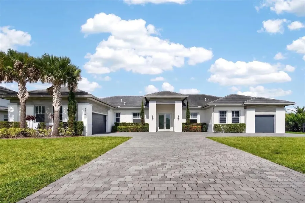 2010 Meadows Drive Davie FL 33324