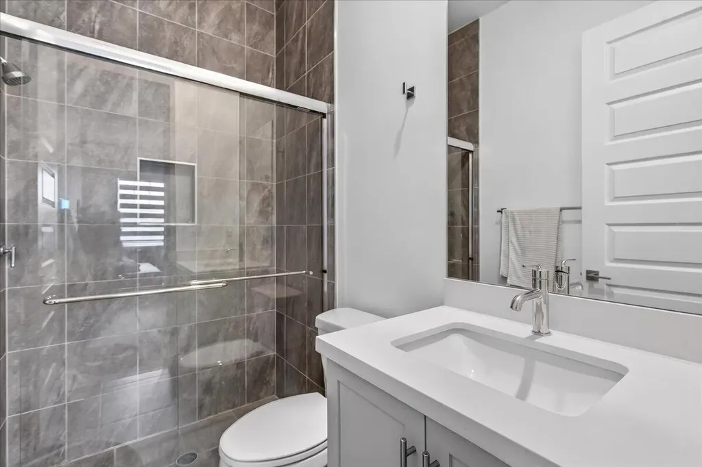 2010 Meadows Drive Davie FL 33324