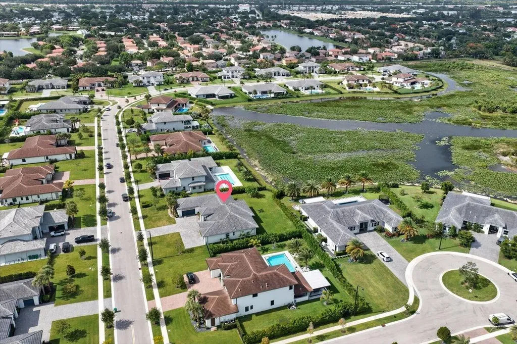 2010 Meadows Drive Davie FL 33324
